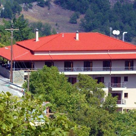 Omilaia Gardiki Exterior photo